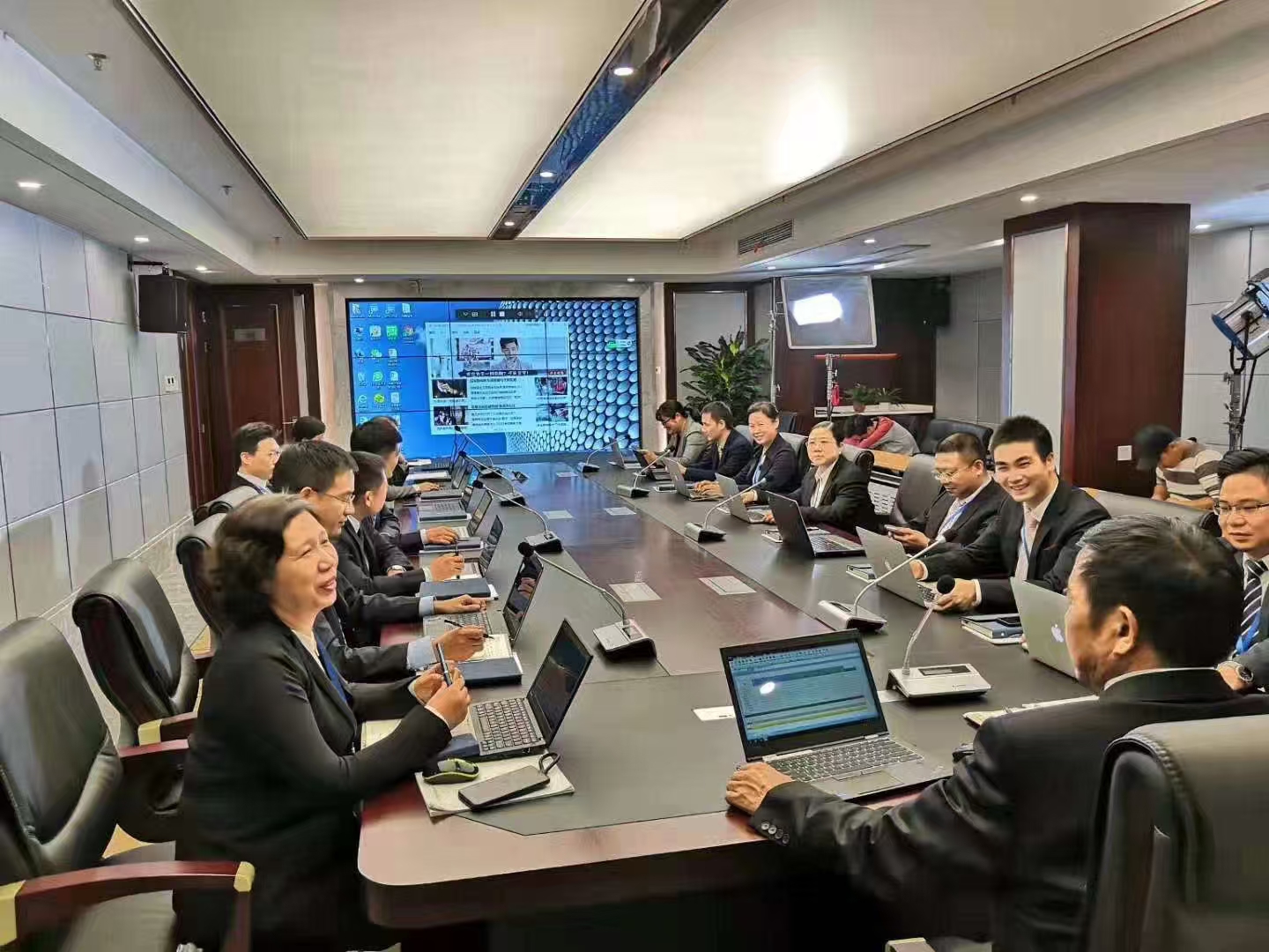企业项目制作现场